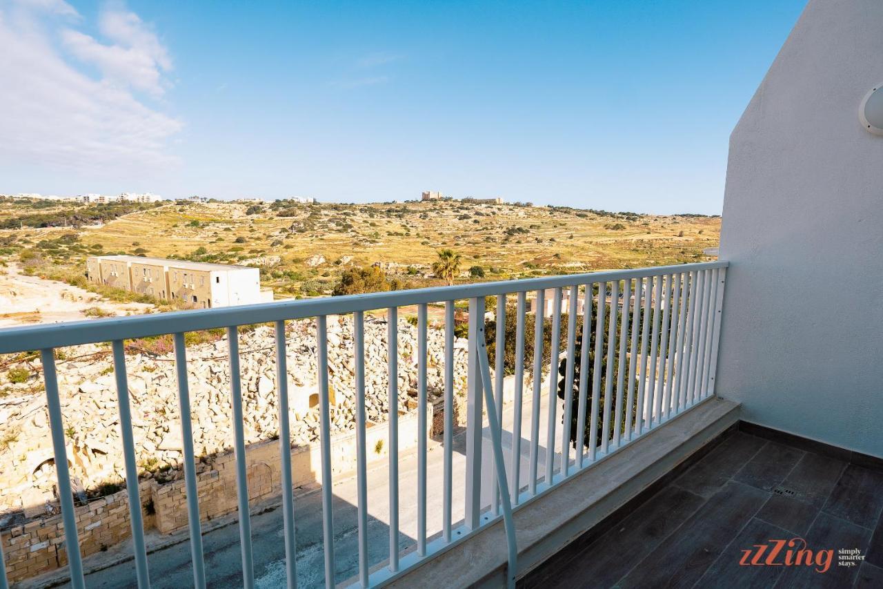 Insta Worthy Gorgeous Seaview Penthouse Lägenhet St. Paul's Bay Exteriör bild